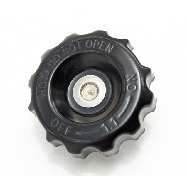 RADIATOR CAP - CHINCHILLA 500 / NAPOLEON BOB 500