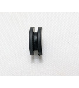 RUBBER GROMMET - SIDE COVER