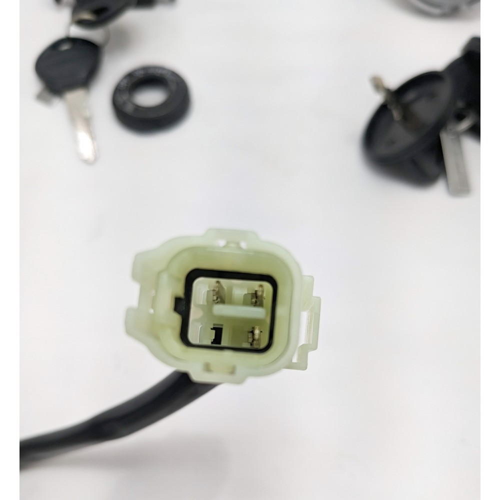 Ignition Switch Kymco UXV 500 / UXV500i Complete with gas cap and keys 35010LEE8900