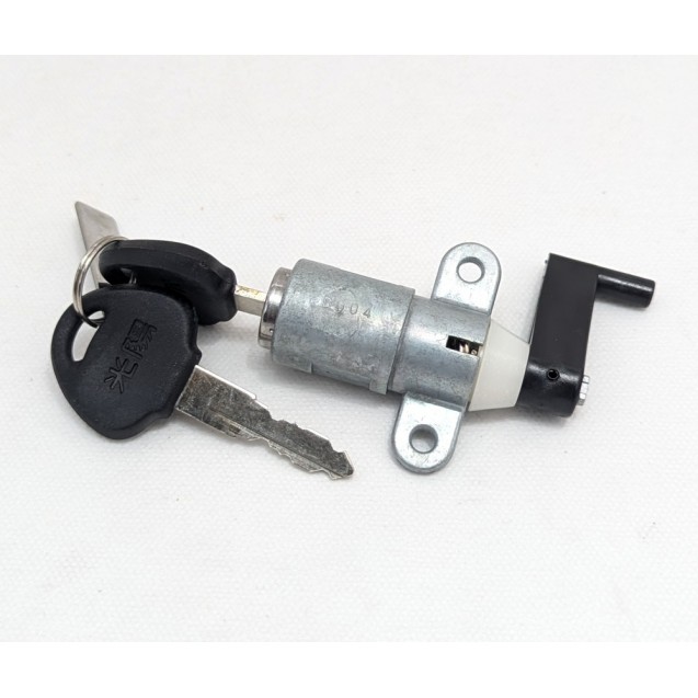 SEAT LOCK W/ KEY - PEOPLE 50