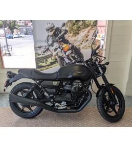 V7 STONE 850 - BLACK  V7 STONE 850 - BLACK
