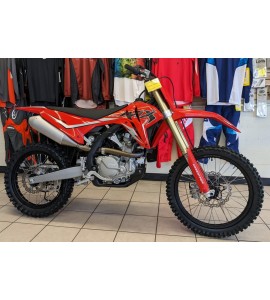 KOVE MX 250 - Red KOVE MX 250 - Red