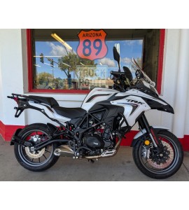 TRK 502 - White TRK 502 - White